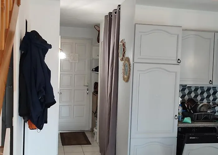 Pavillon D'urs * Fleury (Aude)